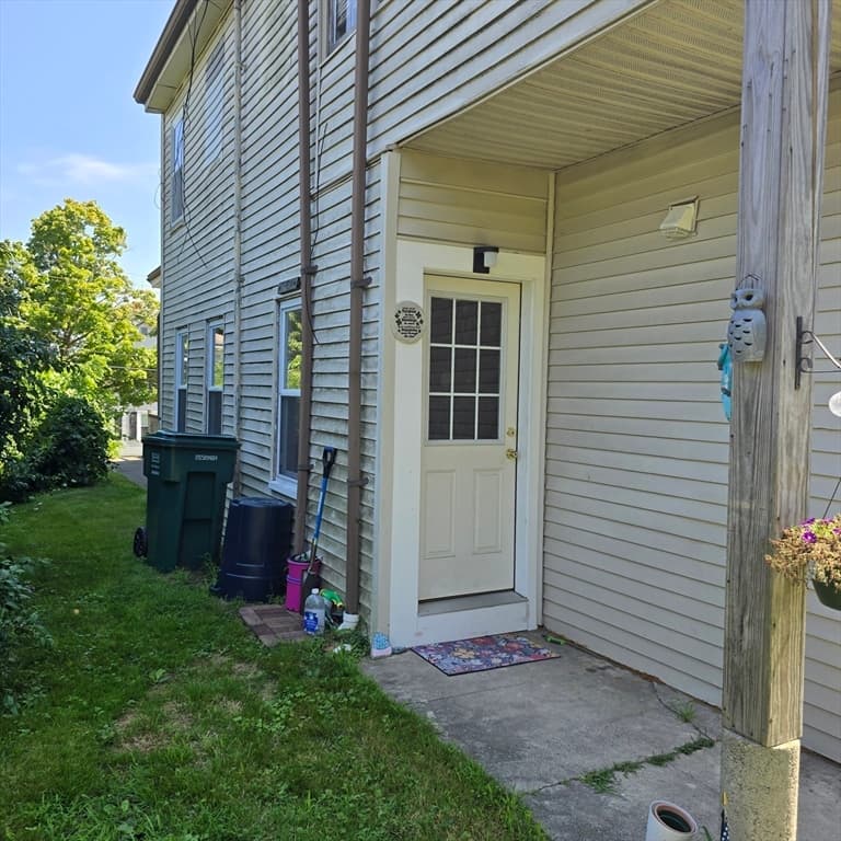 43 Mayflower St, Plymouth MA 02360 photo 5