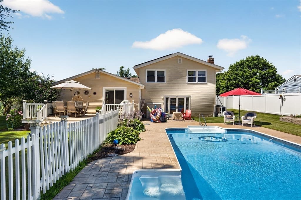 6 Topaz Ln, Dartmouth MA 02747 photo 35