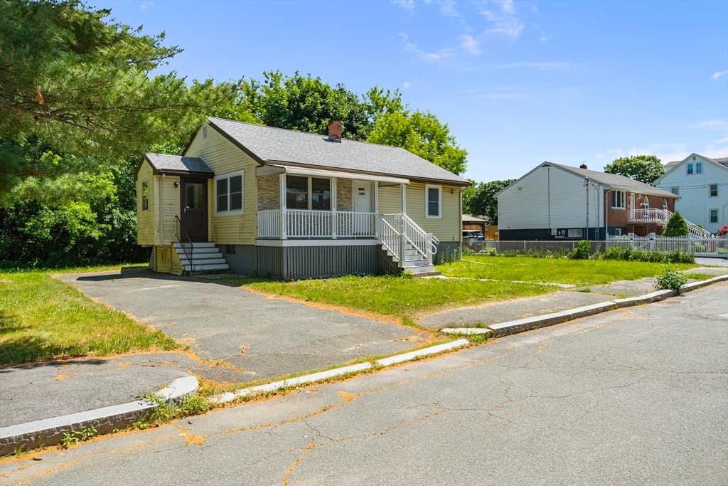 37 Bent Ave, Malden MA 02148