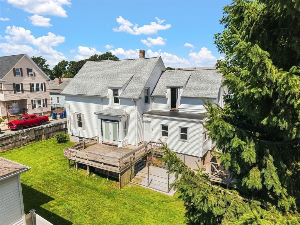 294 Weld St, New Bedford MA 02740 photo 37