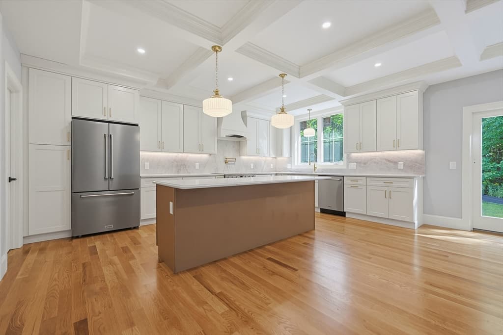 457 Walnut St, Shrewsbury MA 01545 photo 6
