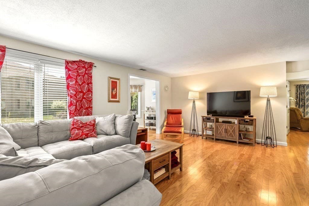 108 Norton Ave # 17, Easton MA 02334 photo 4