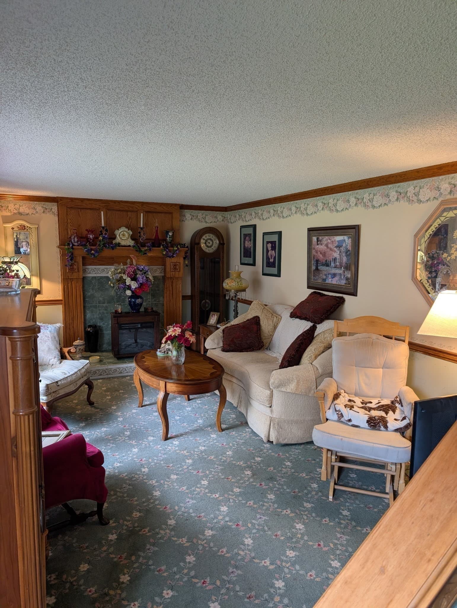 Single Family Residence at 100 Wildwood, East Brookfield MA 01515, East Brookfield, photo 2 of 24