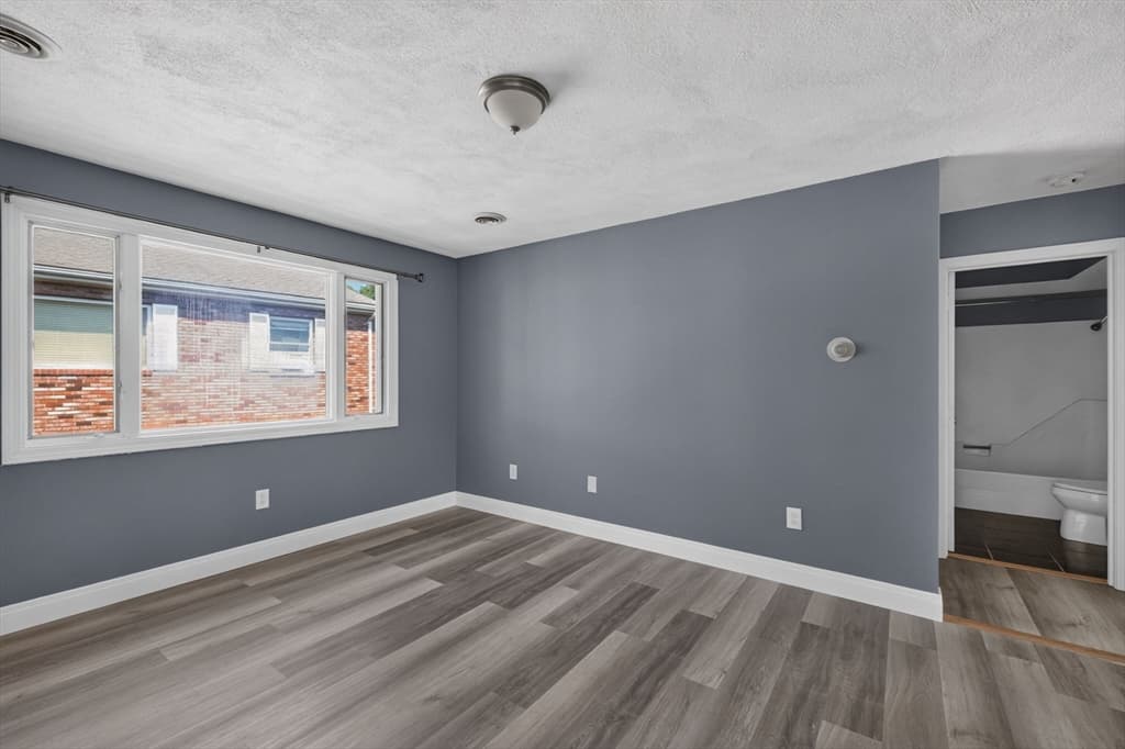 50 Clark St # 12, Fall River MA 02720 photo 7
