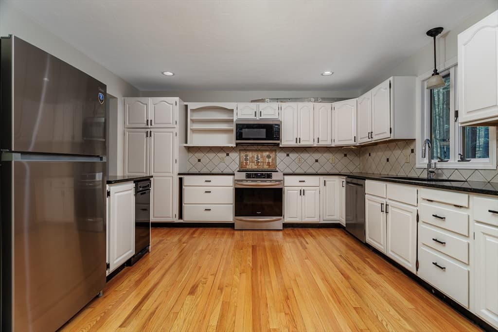 3 Sargent Rd, Bolton MA 01740 photo 8