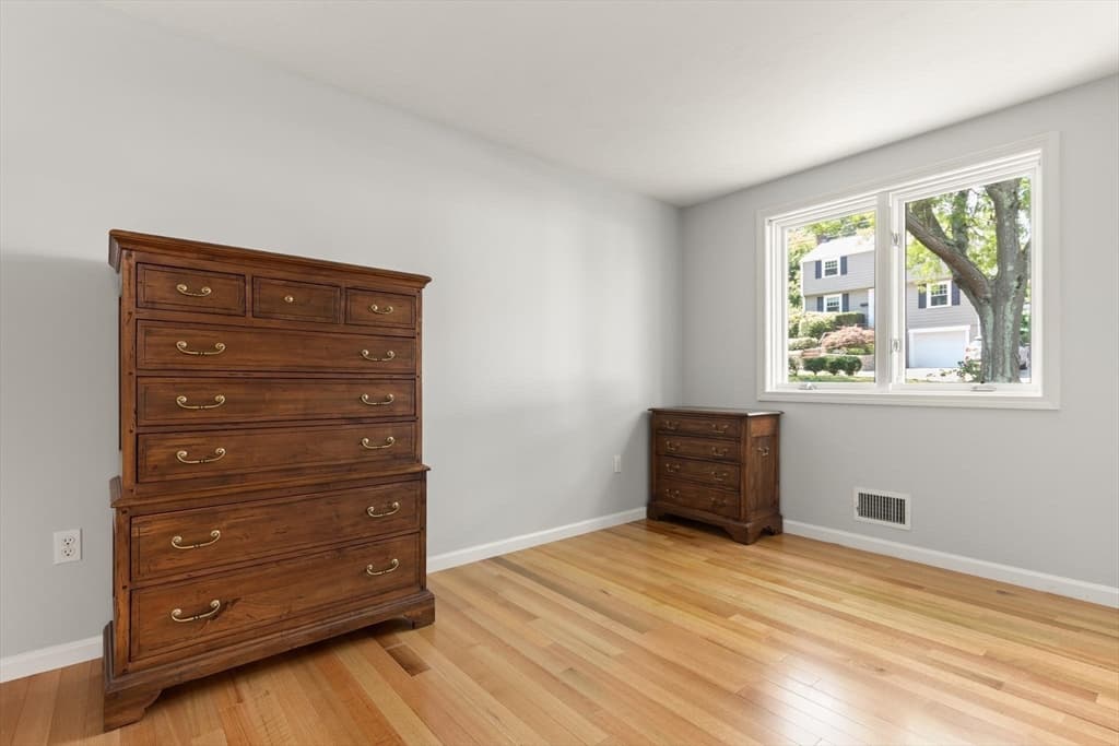 24 Minihans Ln, Quincy MA 02169 photo 16