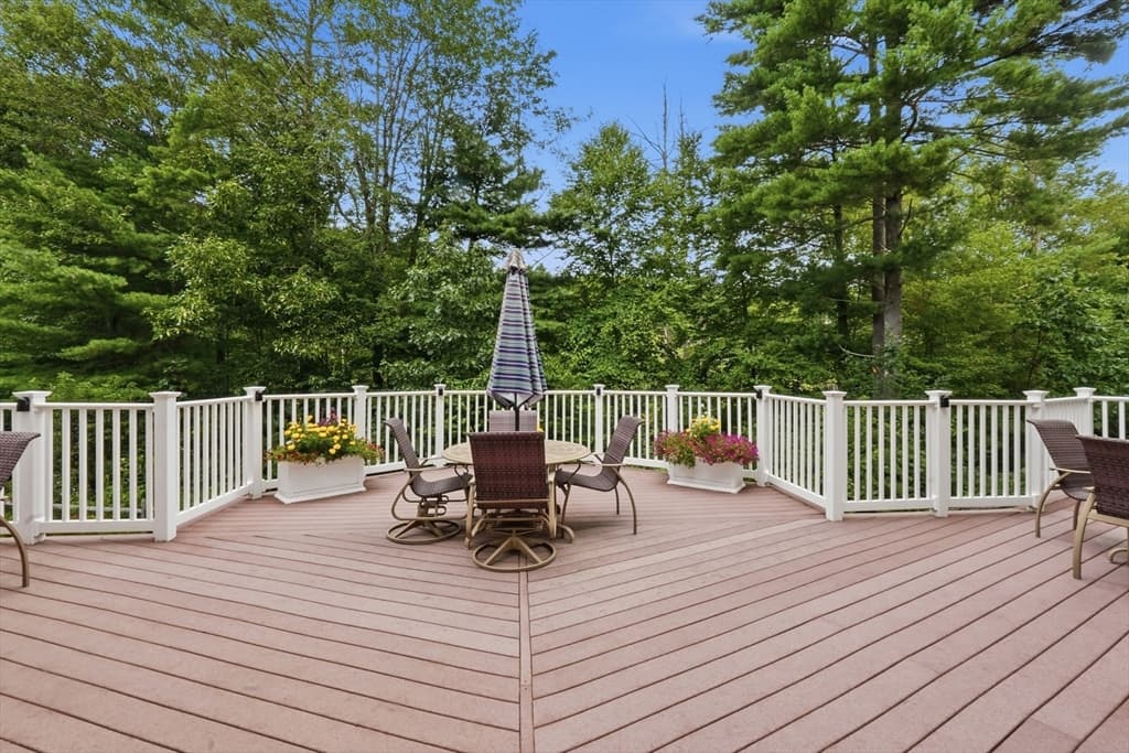 Condominium at 7 Crescent Way # 306, Sturbridge MA 01518, Sturbridge, photo 36 of 42