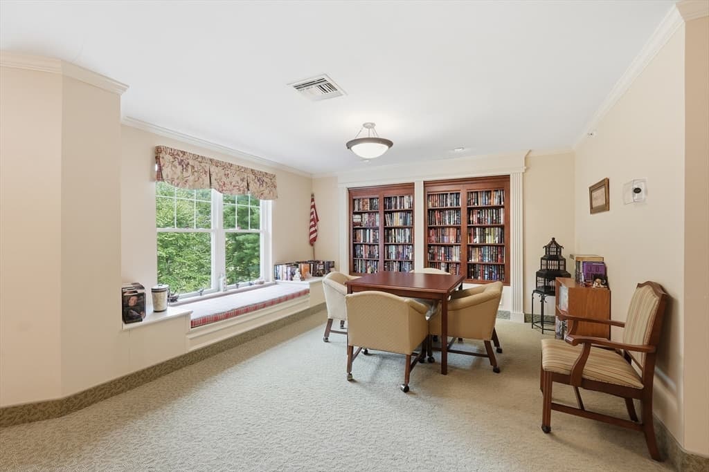 Condominium at 7 Crescent Way # 306, Sturbridge MA 01518, Sturbridge, photo 19 of 42
