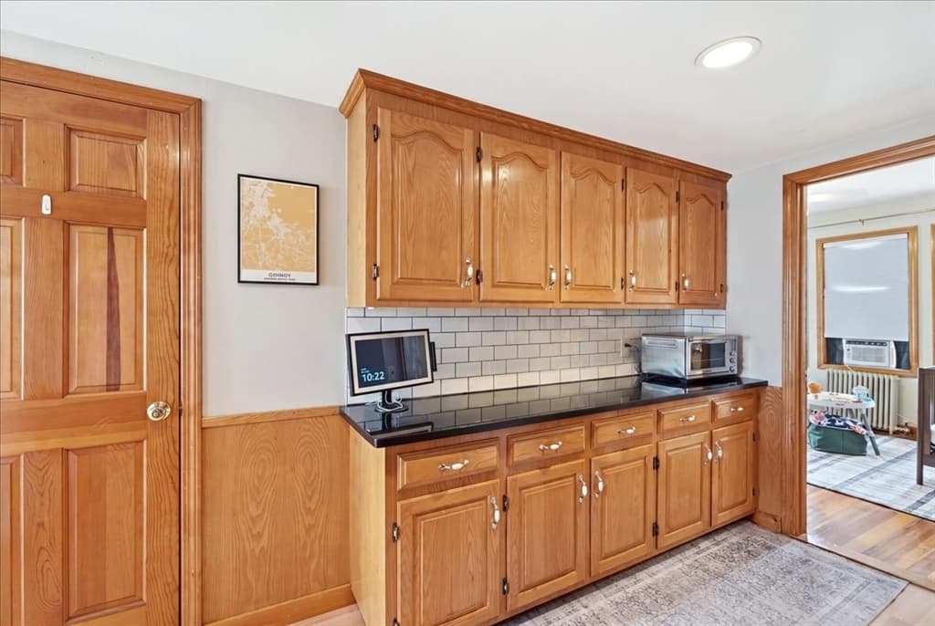 152 Davis St, Quincy MA 02170 photo 11