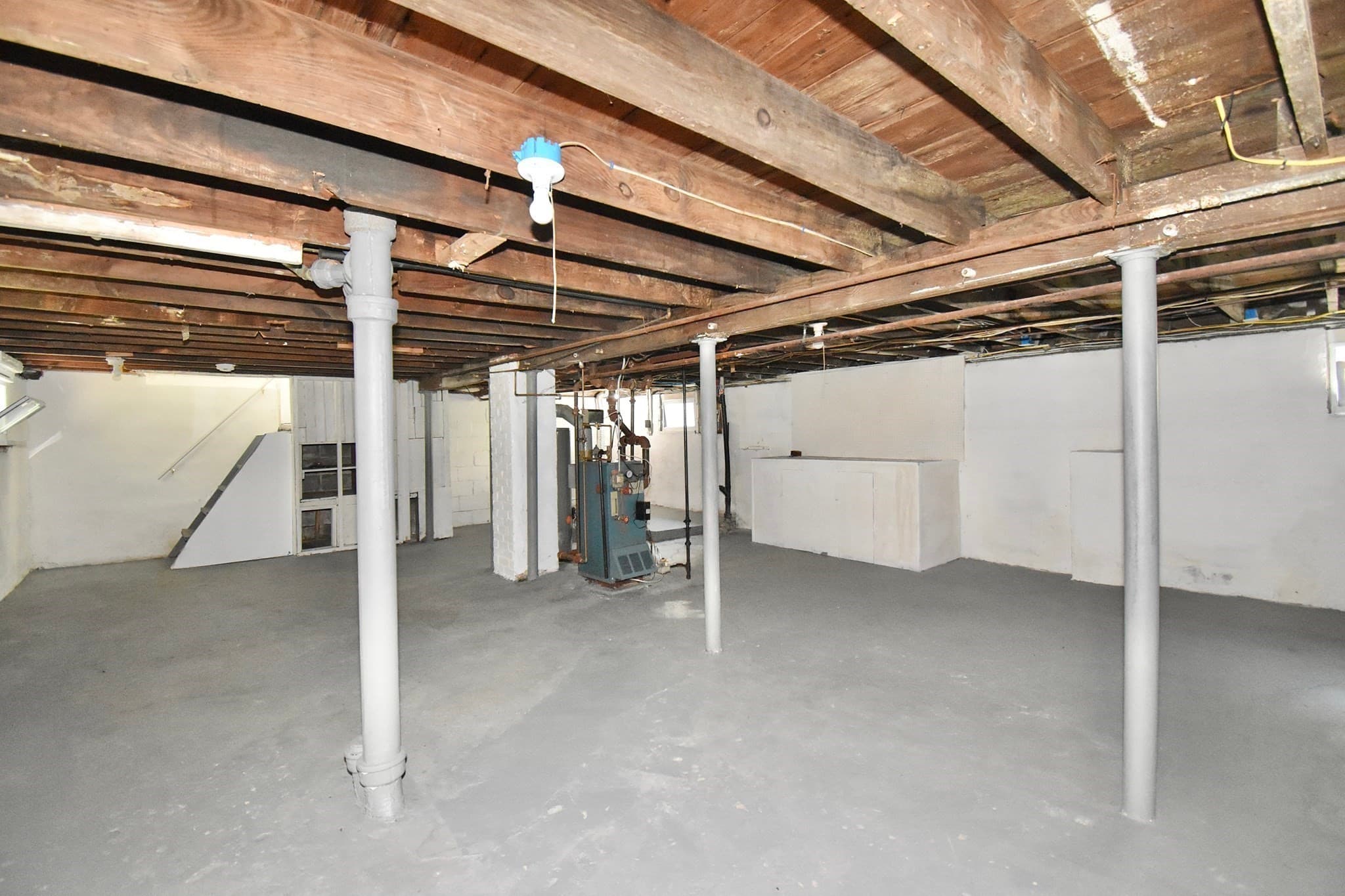 Single Family Residence at 119 Littleton St, Springfield MA 01104, Springfield, photo 22 of 24