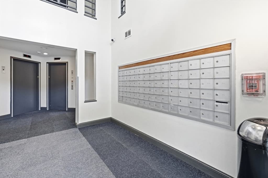 Condominium at 165 Cottage # 701, Chelsea MA 01250, Chelsea, photo 26 of 37