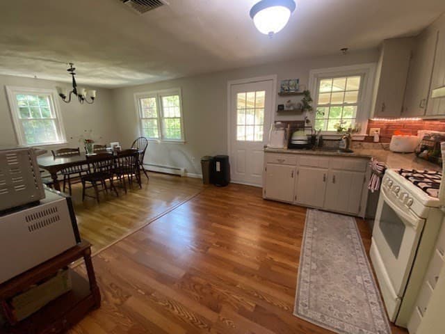 64 Haverhill St, Reading MA 01867 photo 7