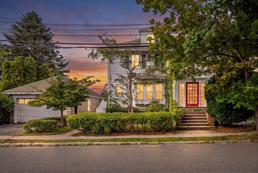 40 Harrington Ave, Revere MA 02151