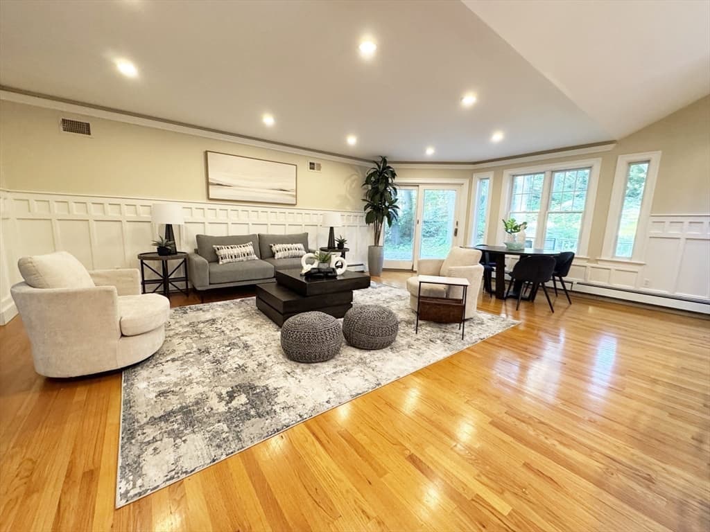 27 Gammons Rd, Newton MA 02468 photo 4