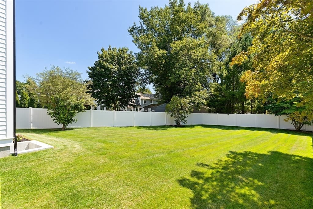21 Winslow Rd, Needham MA 02492 photo 24