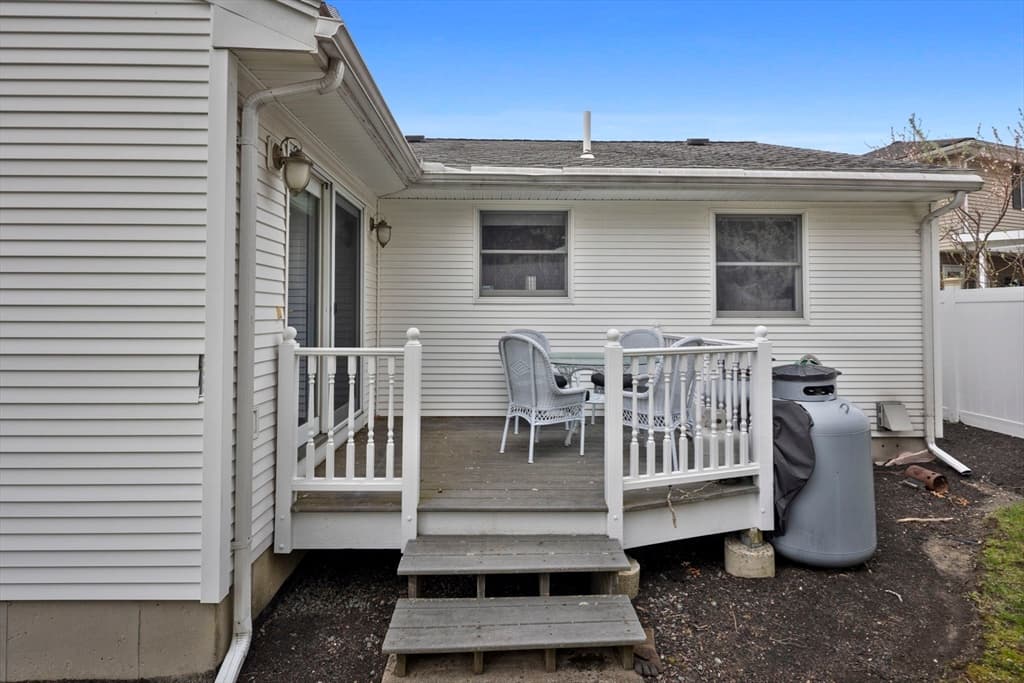 30 Mammola Way, Medford MA 02155 photo 4