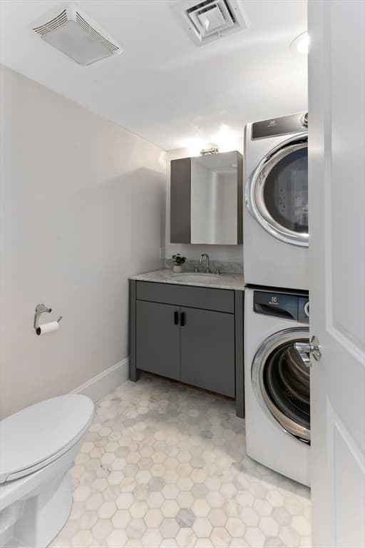 327-329 Hurley St # 2, Cambridge MA 02141 photo 19