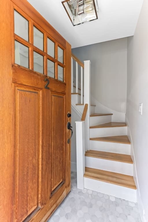 327-329 Hurley St # 2, Cambridge MA 02141 photo 8