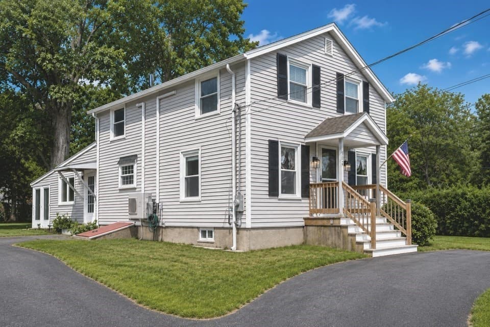 502 Summer St, East Bridgewater MA 02333 photo 2