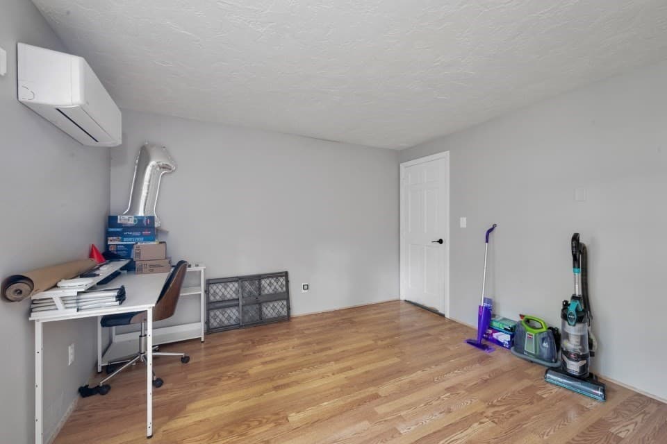 502 Summer St, East Bridgewater MA 02333 photo 17