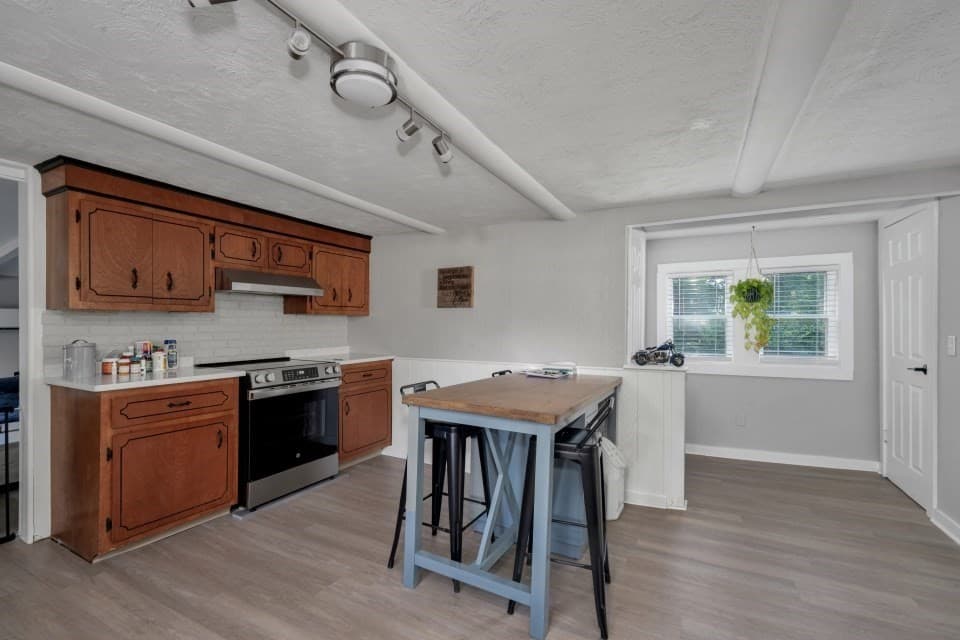 502 Summer St, East Bridgewater MA 02333 photo 11