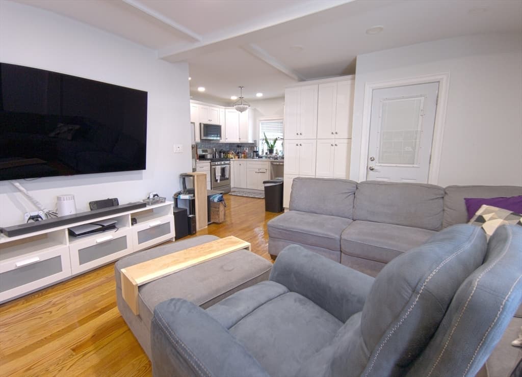 360 Harvard St, Boston MA 02124 photo 27