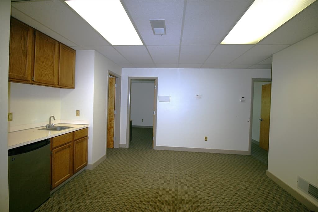 615 Jefferson Blvd # B206, Warwick RI 02886 photo 10