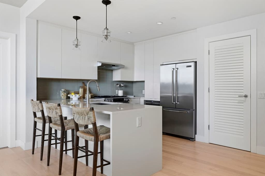 32 Traveler Street # 303, Boston MA 02118 photo 14