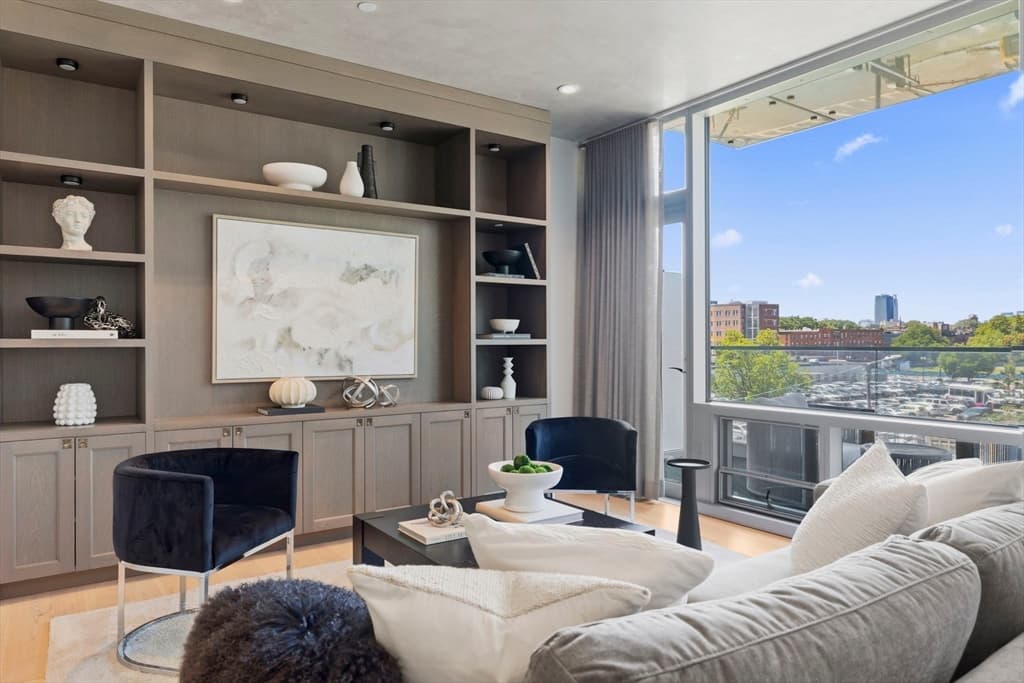 32 Traveler Street # 303, Boston MA 02118 photo 8