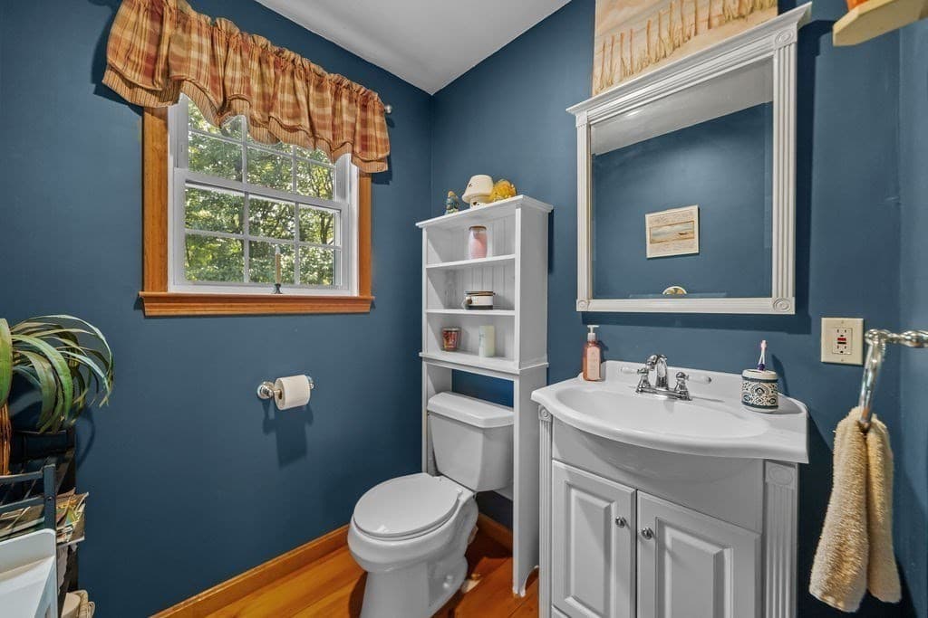 Single Family Residence at 133 Killiney Woods, Millville MA 01529, Millville, photo 18 of 40