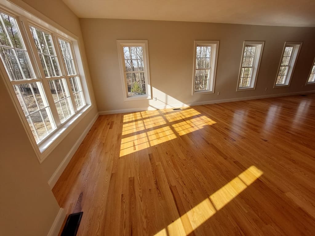 23A Crownshield # 23A, Uxbridge MA 01569 photo 4