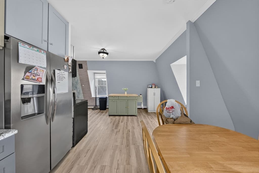 153 Belmont St, Fall River MA 02720 photo 22