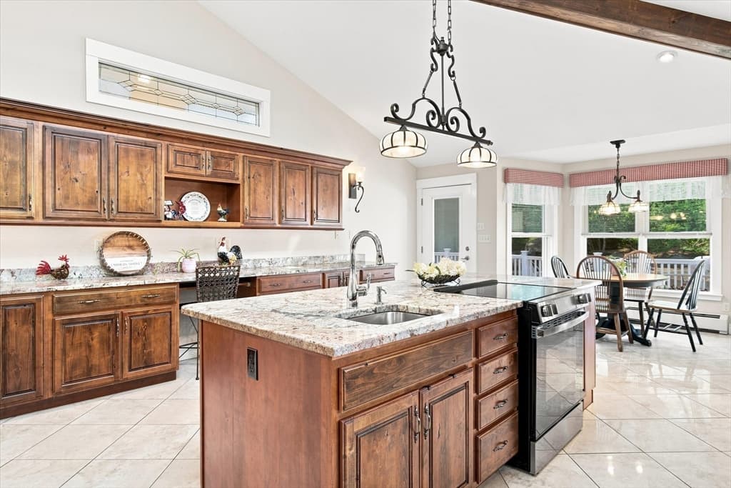 9 Oxford Road, Gloucester MA 01930 photo 6