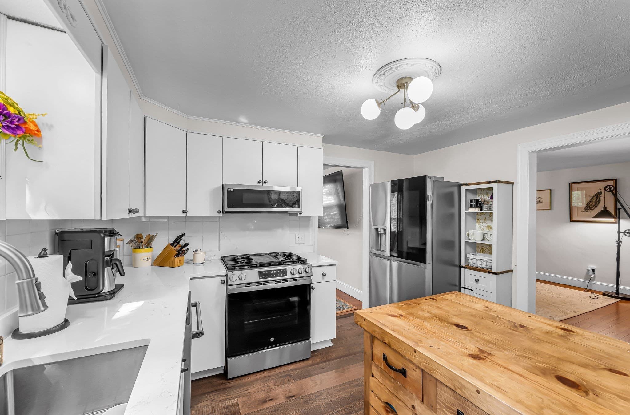 Single Family Residence at 67 Warren Ter, Longmeadow MA 01106, Longmeadow, photo 10 of 42