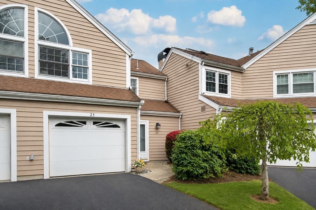 23 Canvasback Way # 23, Walpole MA 02081