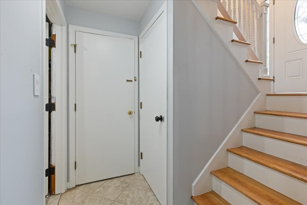 40 Bradford, Tewksbury MA 01876 photo 35