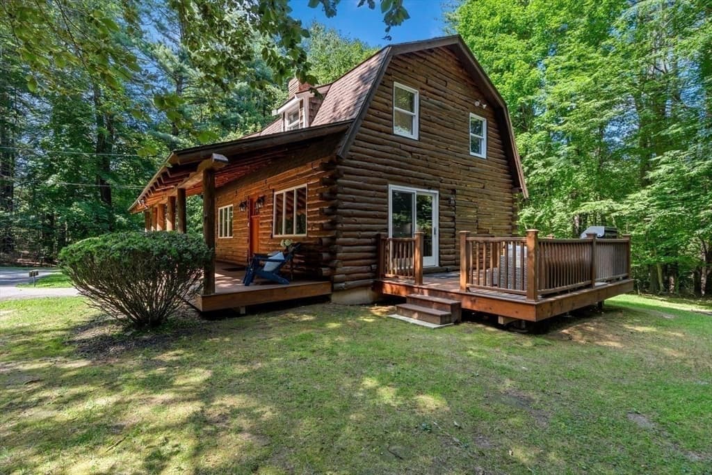 318 Circuit St, Hanover MA 02339 photo 26