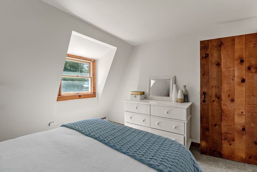 318 Circuit St, Hanover MA 02339 photo 24