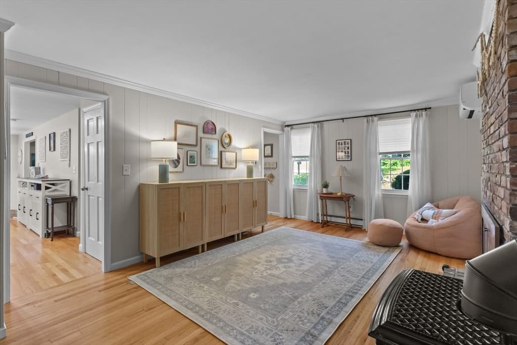 Single Family Residence at 40 Stowe Rd, Grafton MA 01519, Grafton, photo 12 of 34