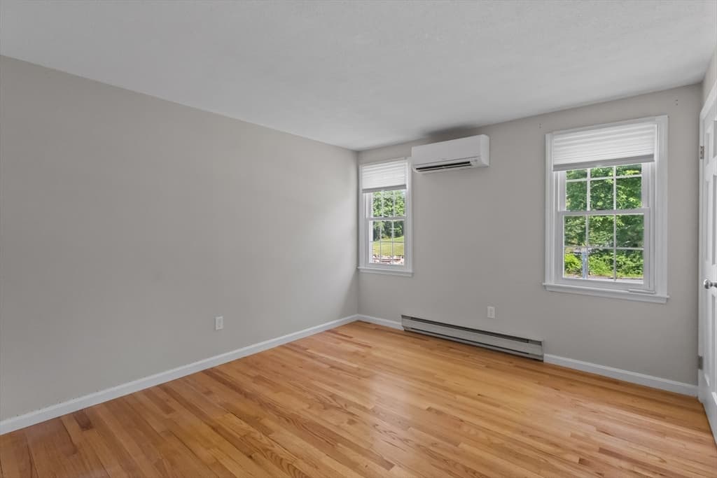 Single Family Residence at 40 Stowe Rd, Grafton MA 01519, Grafton, photo 22 of 34