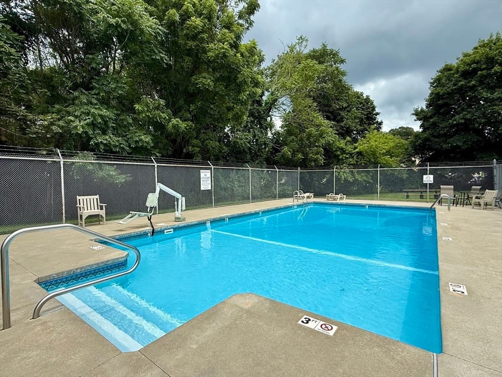 127 King St # 209, Franklin MA 02038 photo 16