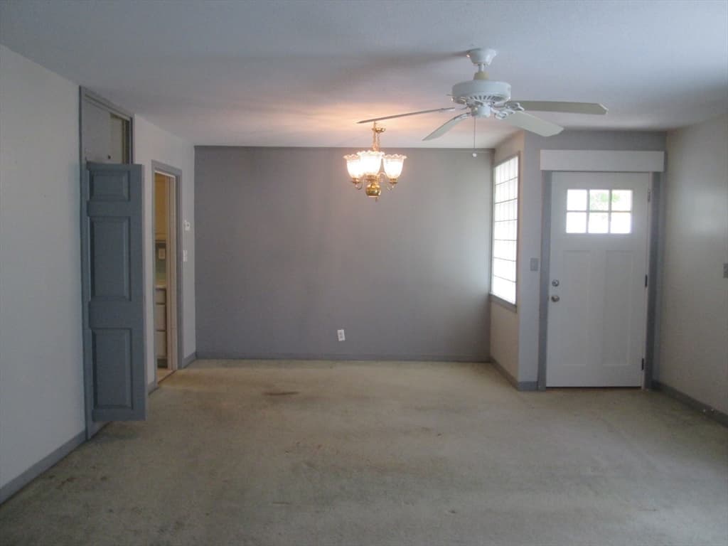 188 Horseshoe Dr # 188, Chicopee MA 01022 photo 9