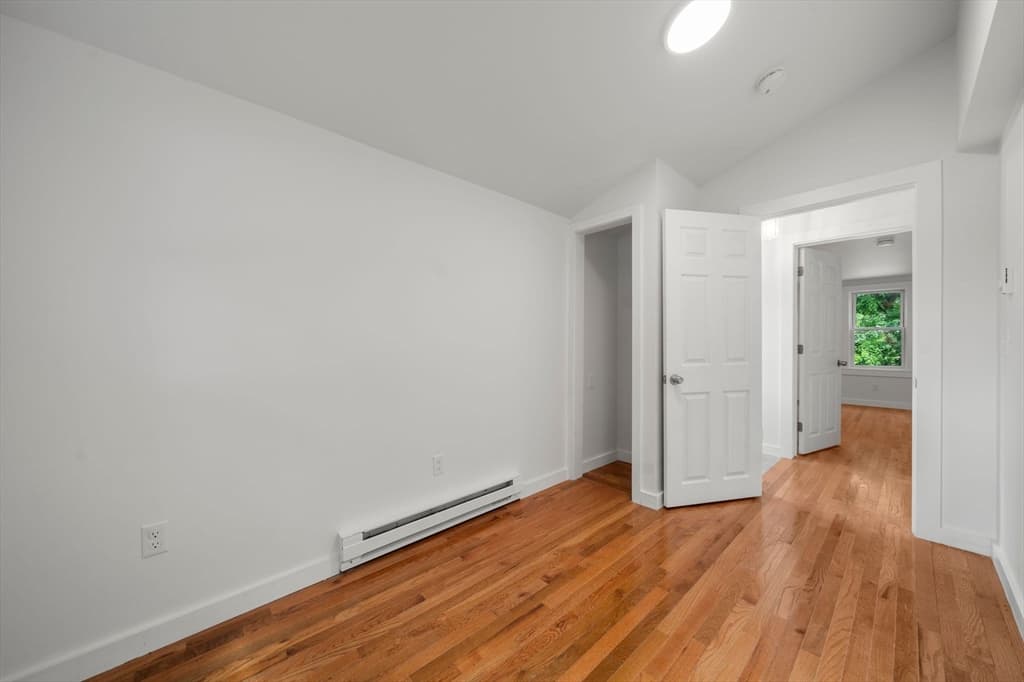 29 Sandwich Rd, Wareham MA 02571 photo 18