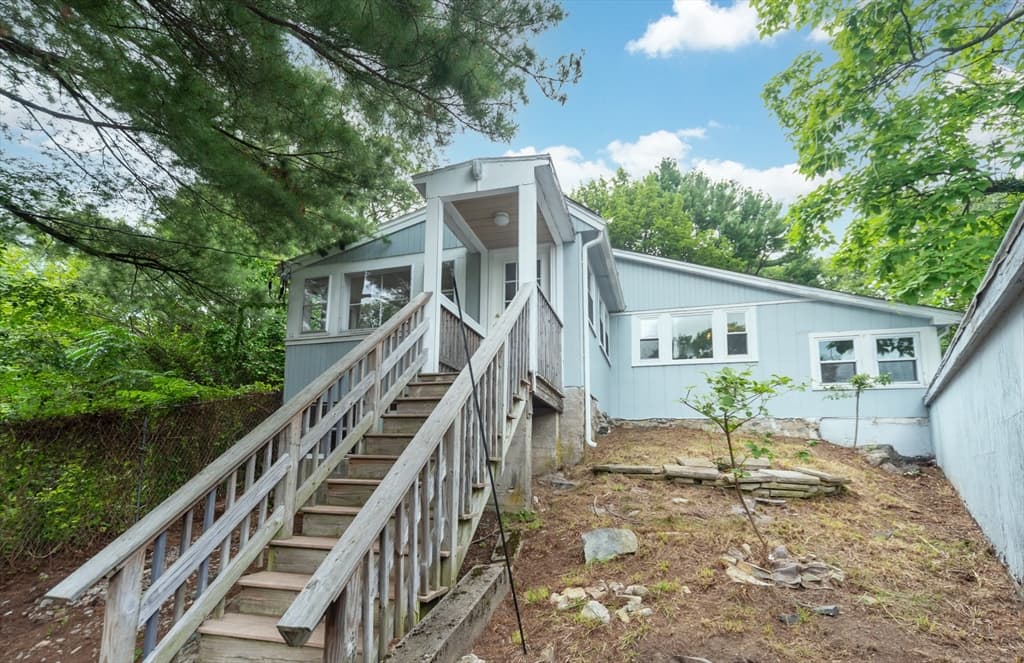 46 Circle Rd, Malden MA 02148 photo 2