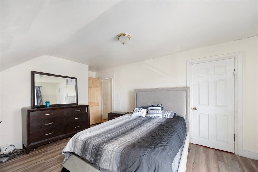 292 California Ave, Providence RI 02905 photo 24