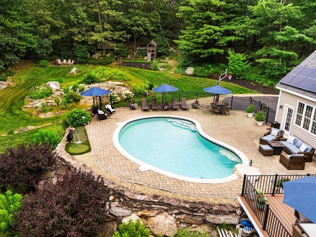 72 Alpine Way, Tyngsborough MA 01879 photo 32