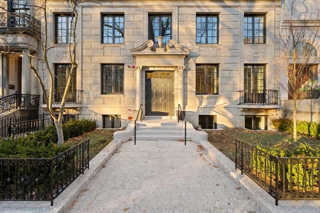 397 Commonwealth Avenue # 3, Boston MA 02215 photo 20