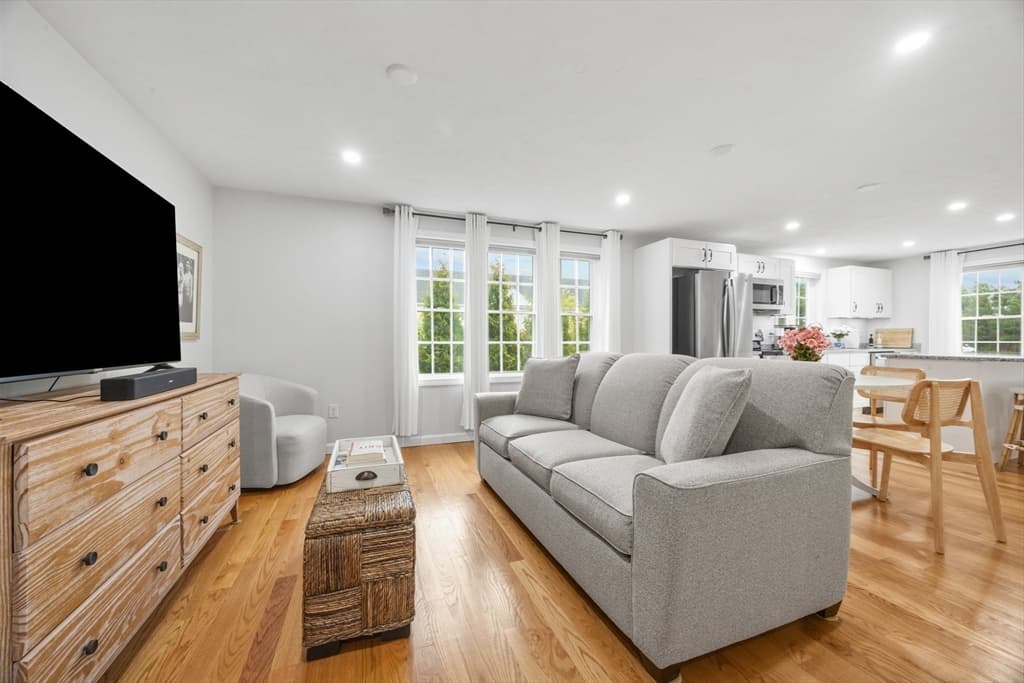 Condominium at 22 Ocean Walk Dr # 22, Plymouth MA 02360, Plymouth, photo 10 of 20