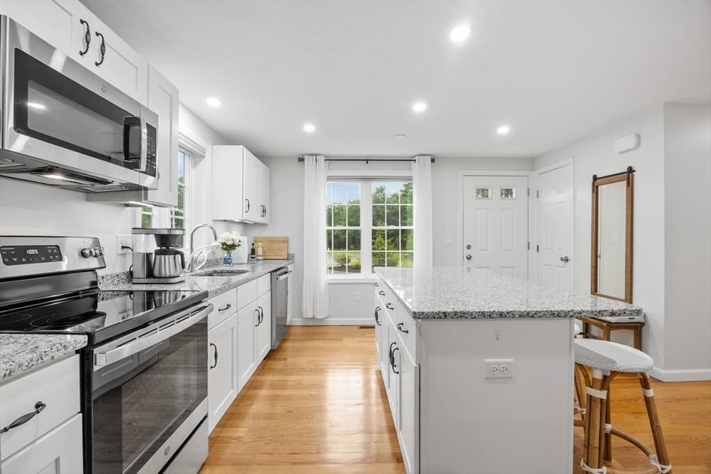 Condominium at 22 Ocean Walk Dr # 22, Plymouth MA 02360, Plymouth, photo 4 of 20