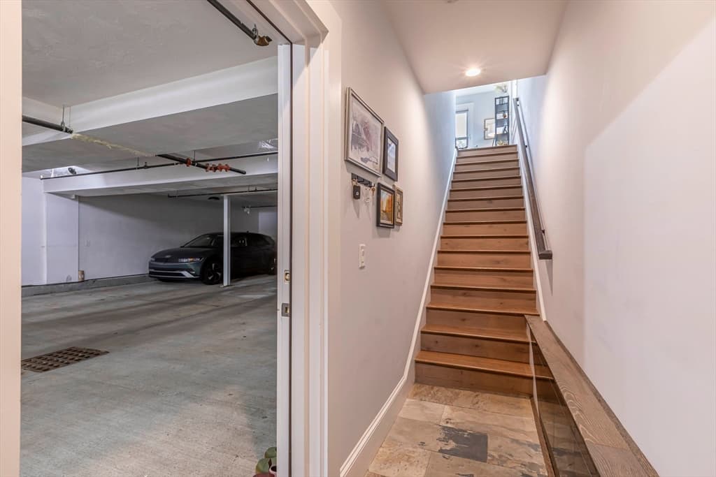 66 Fawndale Rd # 3, Boston MA 02131 photo 32